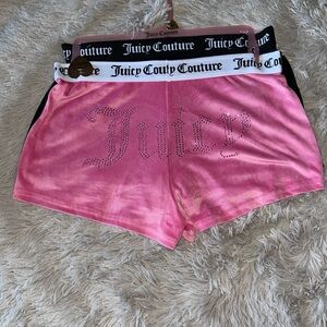 NWT Juicy Couture Set of 2